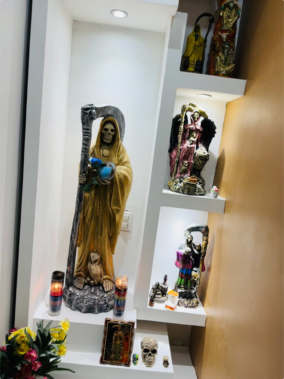 #mi Reyna 🤍🖤#santamuerte 