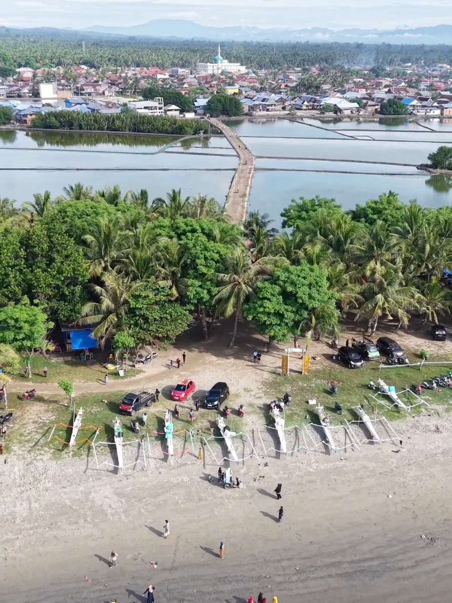 pantai ba'batoa Campalagian ramai di kunjungi di hari minggu. #fyp #viral #tiktok #lapeo 