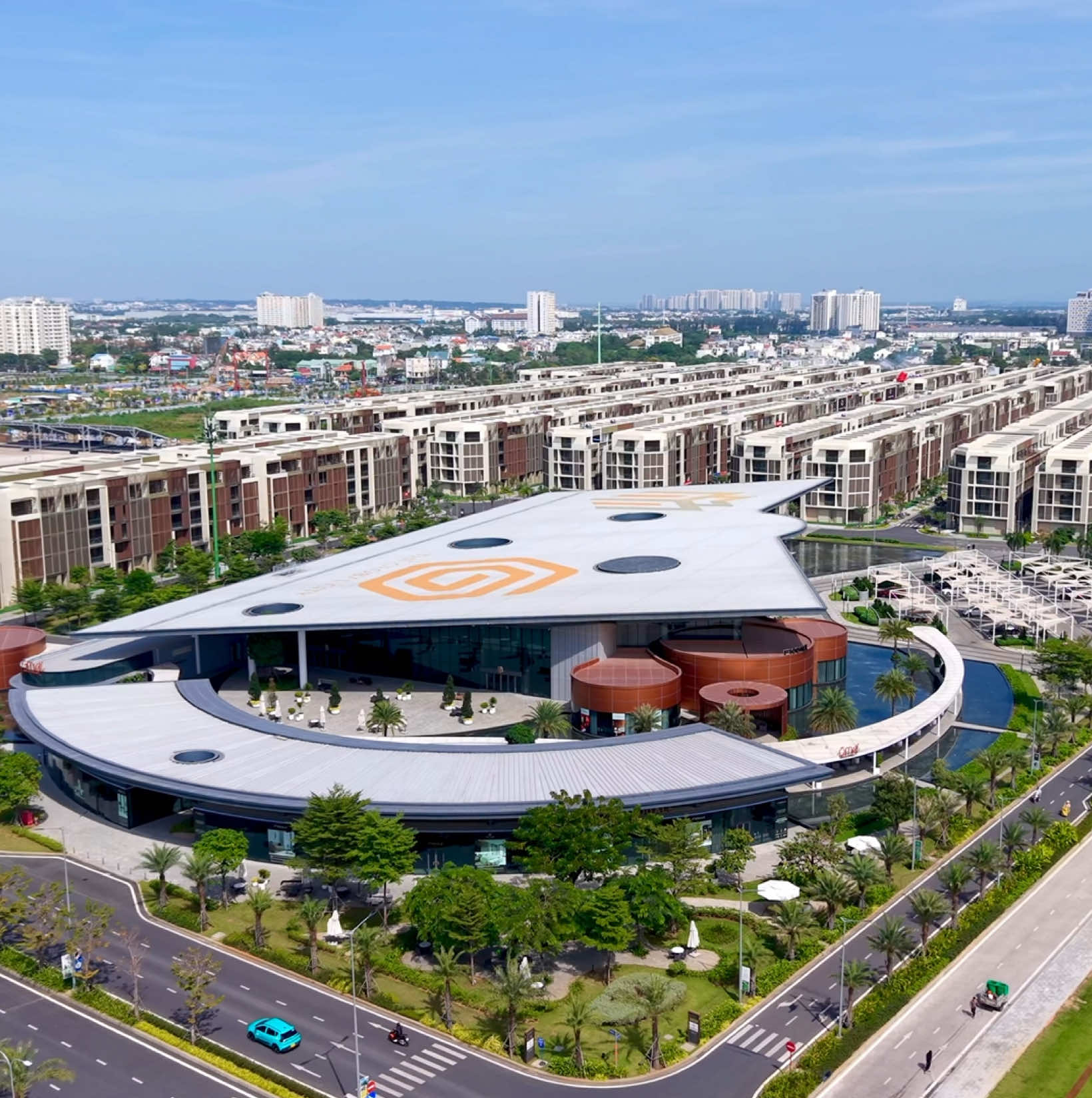 The Global City residence in Ho Chi Minh City. Video by DJI Air 3S Drone. #neodrone29 #hochiminhcity #theglobalcity #djiair3s 