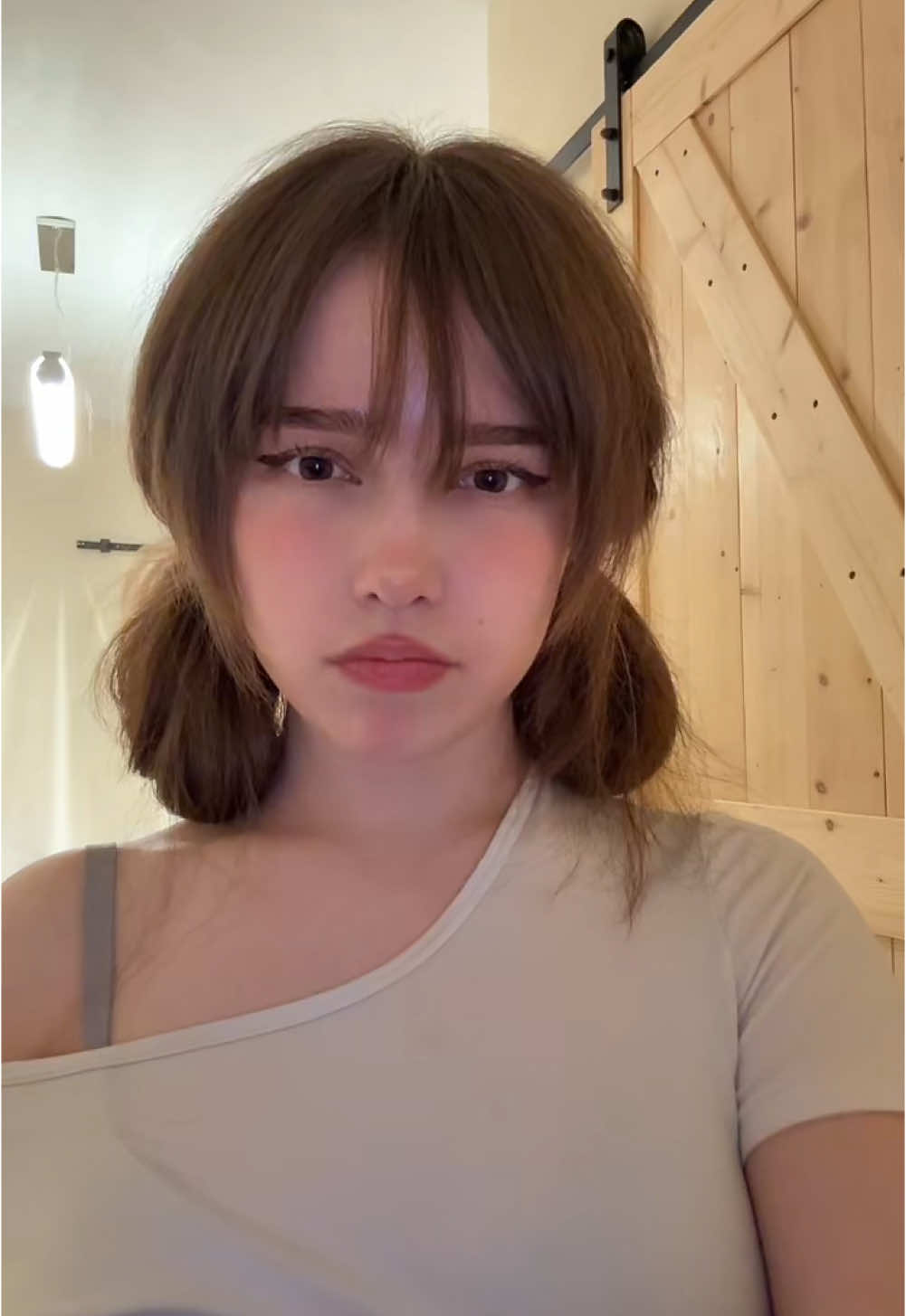 love song 🧟‍♀️🤍 #foryoupage #fypシ #viralvideo #cuteaesthetic #blowthisup #foryou #trending #viral #fyp #trend #fypシ゚viral 