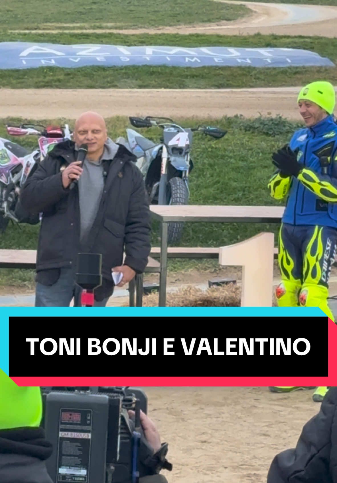 ALLA 100KM DI TAVULLIA IL GRANDE @Toni Bonji HA FATTO RIDERE TUTTI😂ANCHE VALENTINO ROSSI😅#tiktokmotori #dariolab56 #vr46 #bonji @VR46RidersAcademy 