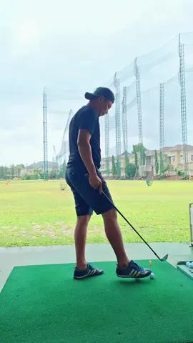 #CapCut  #golfswing  #drivingrange  #drivingrangesukajadibatam  #fyppppppppppppppppppppppp  #mudamudibatam 