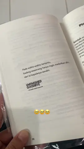 Wajib baca!🥹😭 #tiktok #fyppppppppppppppppppppppp #fyp #novel #unfinishedgoodbye #syahidmuhammad #buku #sadstory 