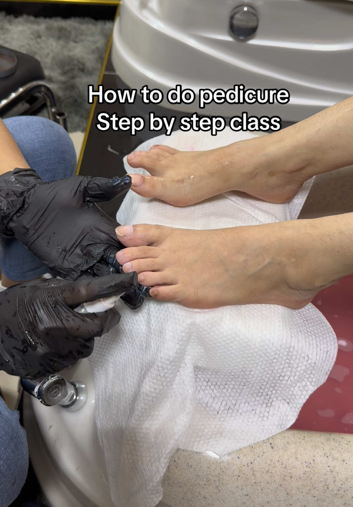 Class One Step By Step pedicure according to UAE requirements 💅🌸 #CapCut #sharjah #blackroseladiessalon #tiktokviral #uae #pedicure #howtodopedicure #salontraining #goviral #creatorsearchinsights 