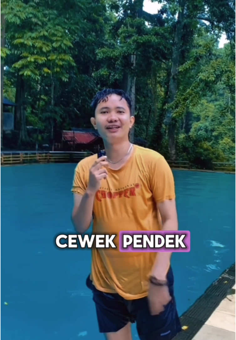 Cewek pendek nih bos 😎🔥 #andisulkifli_ #katakata #cewekpendek 