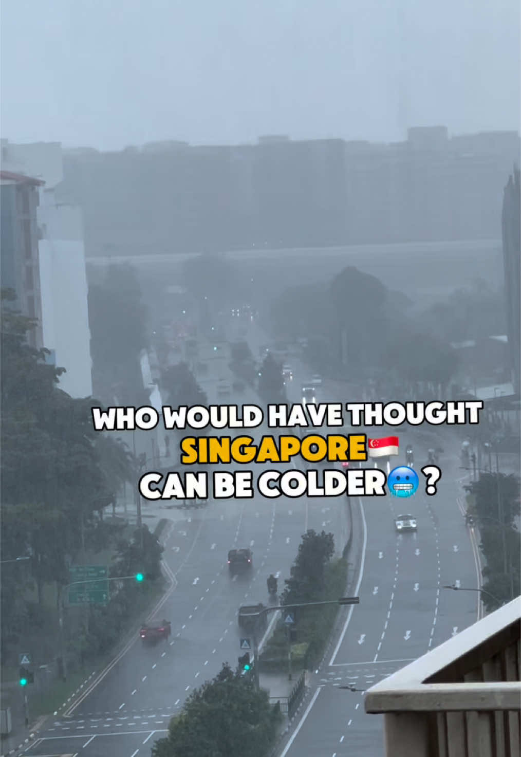 Heavy rainfall continues to Day 3 in Singapore🇸🇬! Never experienced soo much cold🥶! #singapore #singapore🇸🇬 #heavyrain #singaporerain #travelsingapore #cold #cold🥶 #coldweather #singaporean 