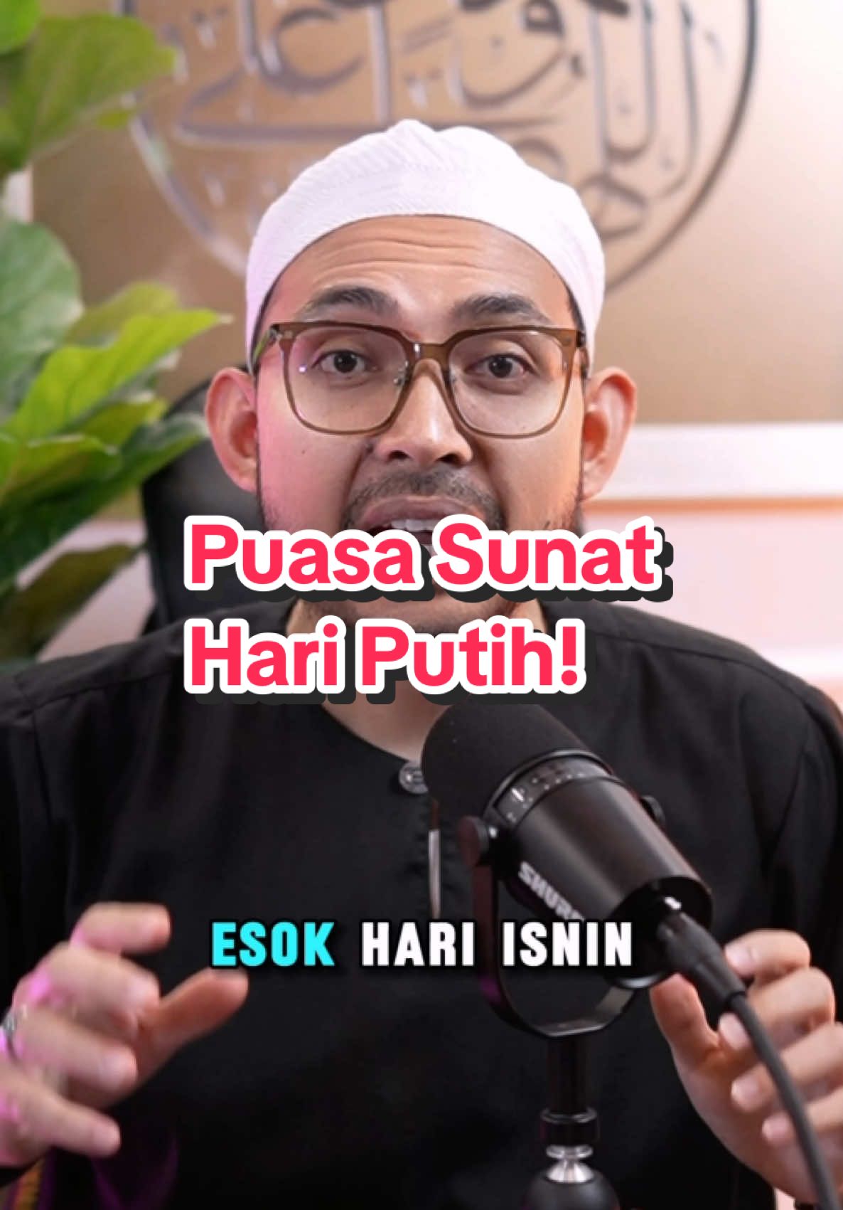 Jom kongsikan kenalan dan insan tersayang untuk ingatkan mereka tentang Puasa Sunat Hari Putih. Rasulullah SAW bersabda, puasa tiga hari tersebut seolah-olah puasa sepanjang tahun. Jadikan peluang ini sebagai amalan tambahan dalam menyemarakkan bulan Rejab. Semoga kita semua diberkati dengan ganjaran yang besar. UstazLah 🌹 #niatpuasasunat #hariputih  #fyp 