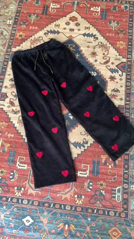 New collection Baggy pants Corduroy #baggypants #corduroypants #corduroy #ootdfashion #baggypantscorduroy #quinzestuff 
