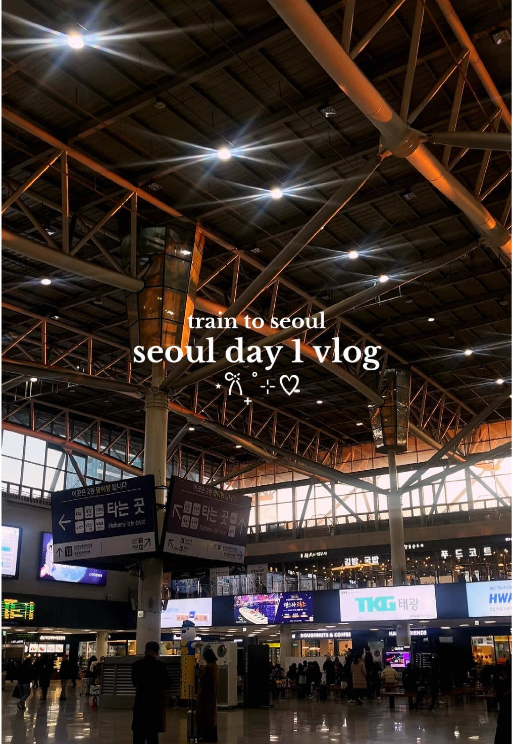 KOREA CONTENT INCOMING!!! finally took a train from busan to seoul! time to go cafe hopping and shopping crazy #seoul #seoultravel #seoulcafe #korea #koreatrip #koreatravel #koreancafe #samoondoh #fypシ゚ 