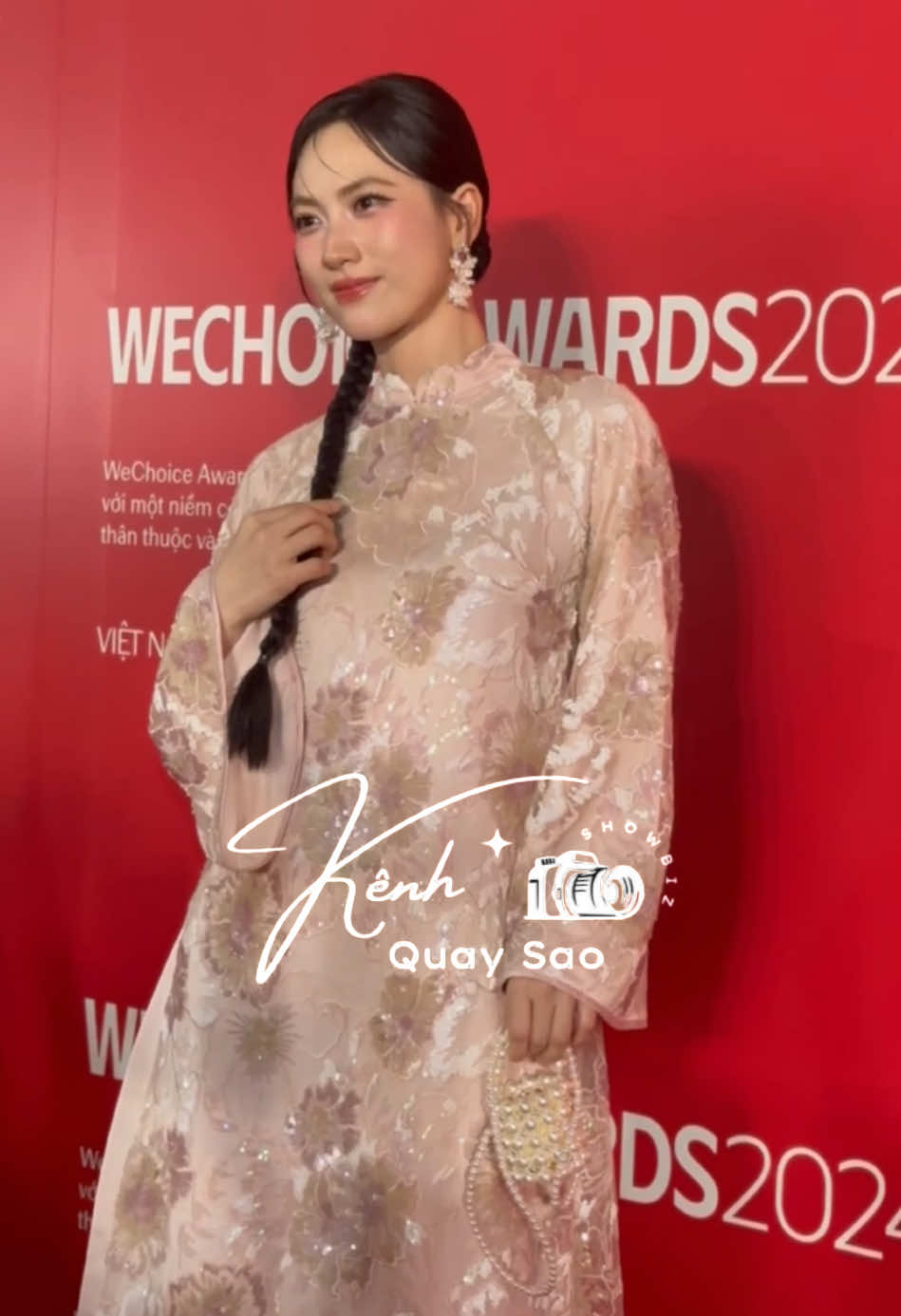 Mê mẫn với chiếc nhan sắc của Phương Anh Đào tại Gala WeChoice Awards 2024 #kenhquaysao #showbiznewsbykenhquaysao #WeYoung #WeYoungFair #WCA2024 #WeChoiceAwards2024 #phuonganhdao 