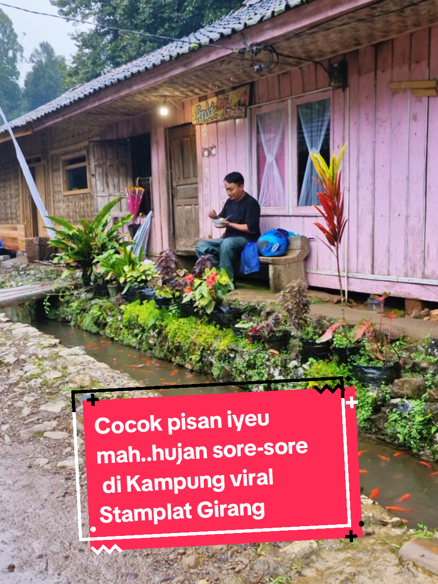 Cocok pisan iyeu mah..hujan sore-sore  di Kampung viral  📌Stamplat Girang,Desa Indragiri,Kec.Rancabali,Kab.Bandung #kampungstamplatgirang #fypviralシ #kampungviral 