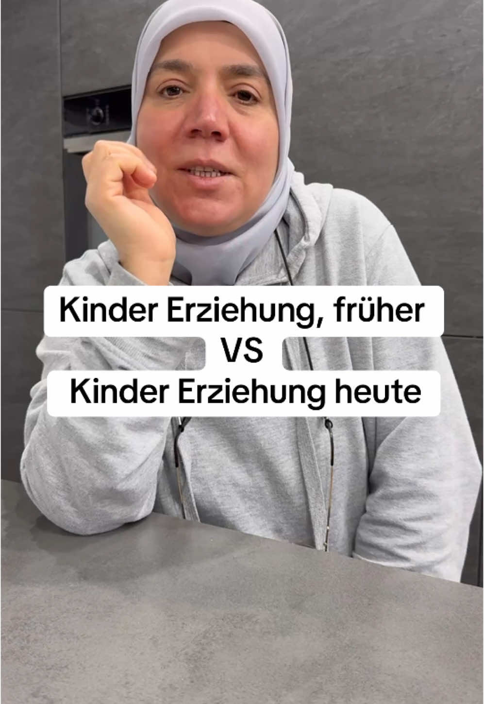 Kindererziehung früher VS Kinderziehung heute 🙄 #elifooooo #nasanadana #funny #viral #fyp #kindererziehung #familie 