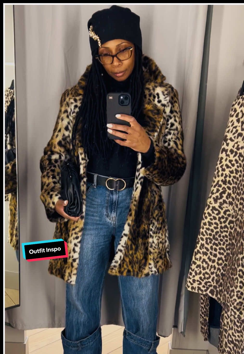 This is what happens when you’re in the dressing room and you realize you are about to buy the same outfit you have on 🤣😬 #animalprint #cuffed #jeansoutfit #fauxfur #coat #zarahaul #hm #fashionnova #outfitinspo #ootdinspo #hat #fashion  @H&M  @ZARA @FashionNova #peach_thestyleseeker 