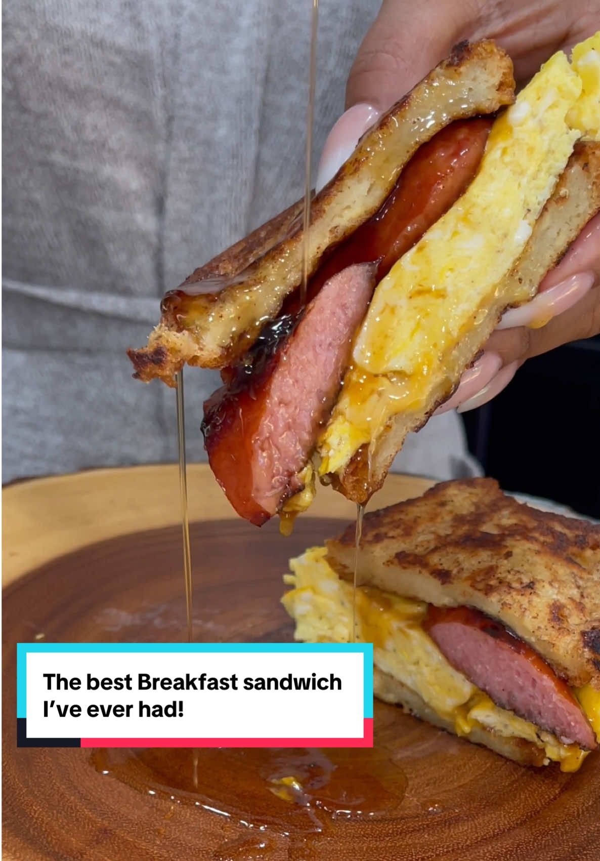 Make this for breakfast and thank me later! This stuffed French toast sandwich is next level Good! #frenchtoast #breakfast #sandwich #EasyRecipes #cooking 