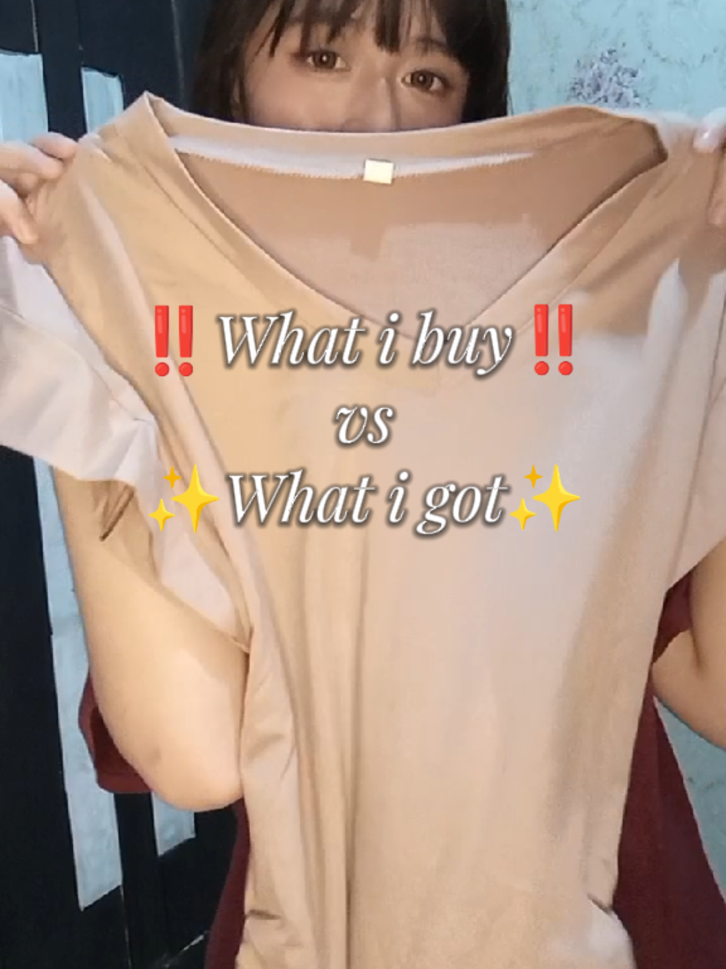 kaosnya nayaman banget dan bagus dibadan, kapan lagi murah bgt harga 20k aja #racuntiktok #vneck #kaos #kaosviral #fyp #top #omniatopvneck #tryonhaul #tryonwithme #fashion 