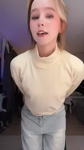 WoMen 