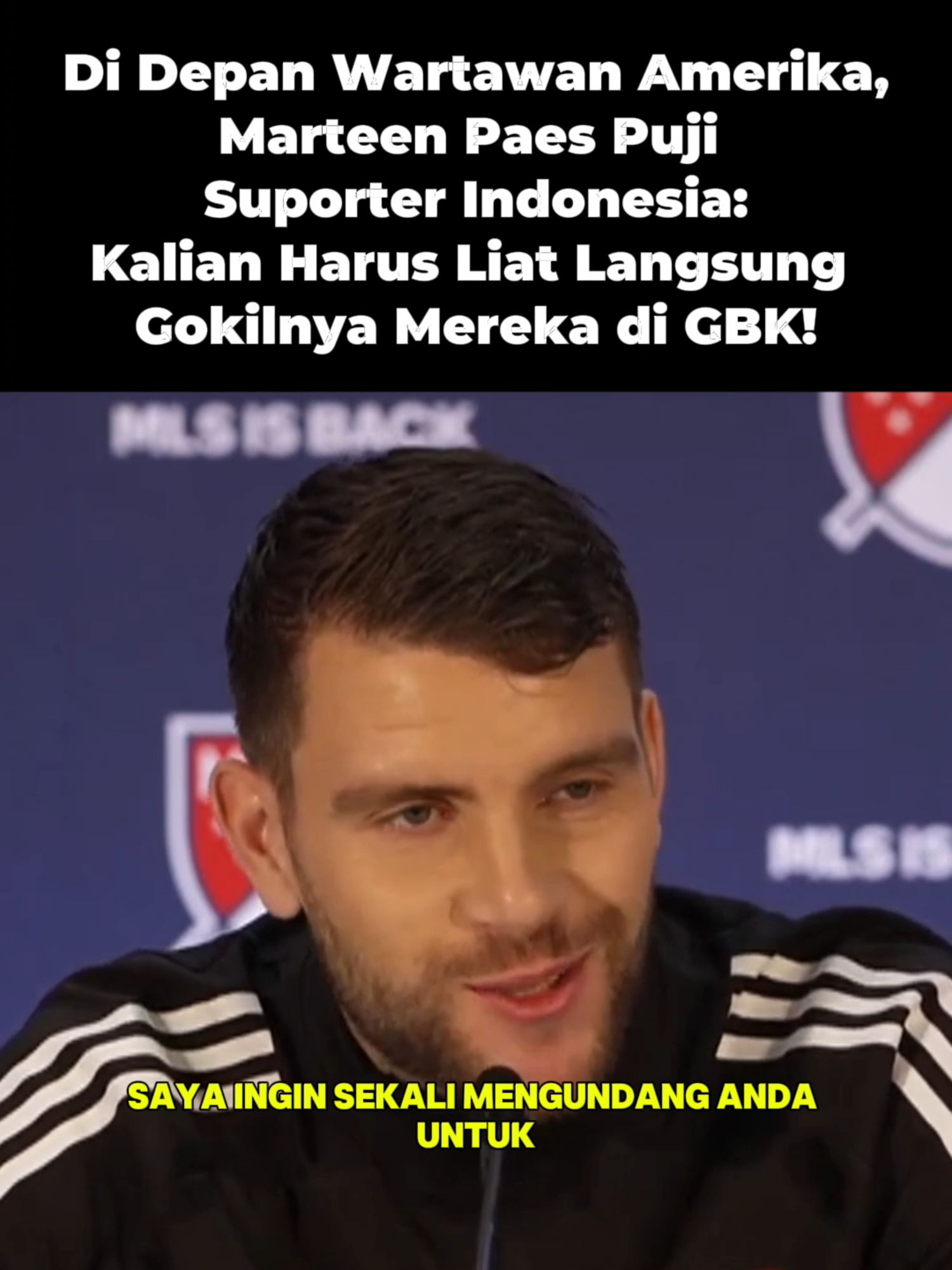 9 Januari lalu, Major League Soccer (MLS) menggelar media day di Miami. Kiper FC Dallas dan Timnas Indonesia, Maarten Paes, jadi salah satu pemain yang dapat sesi press conference sendiri. Dalam sesi tersebut, beberapa media menanyakan soal progres Paes bersama Timnas Indonesia. Paes pun menjawab dari berbagai komponen timnas, termasuk suporter. Menurutnya, suporter timnas nggak ada duanya, dan para wartawan Amerika harus merasakannya sendiri di GBK. Setuju sama omongan Bang Paes? #maartenpaes #timnasindonesia