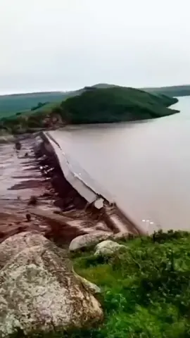 Dam failure in China...#moment #terrifying #disaster #damburst #dam #china 