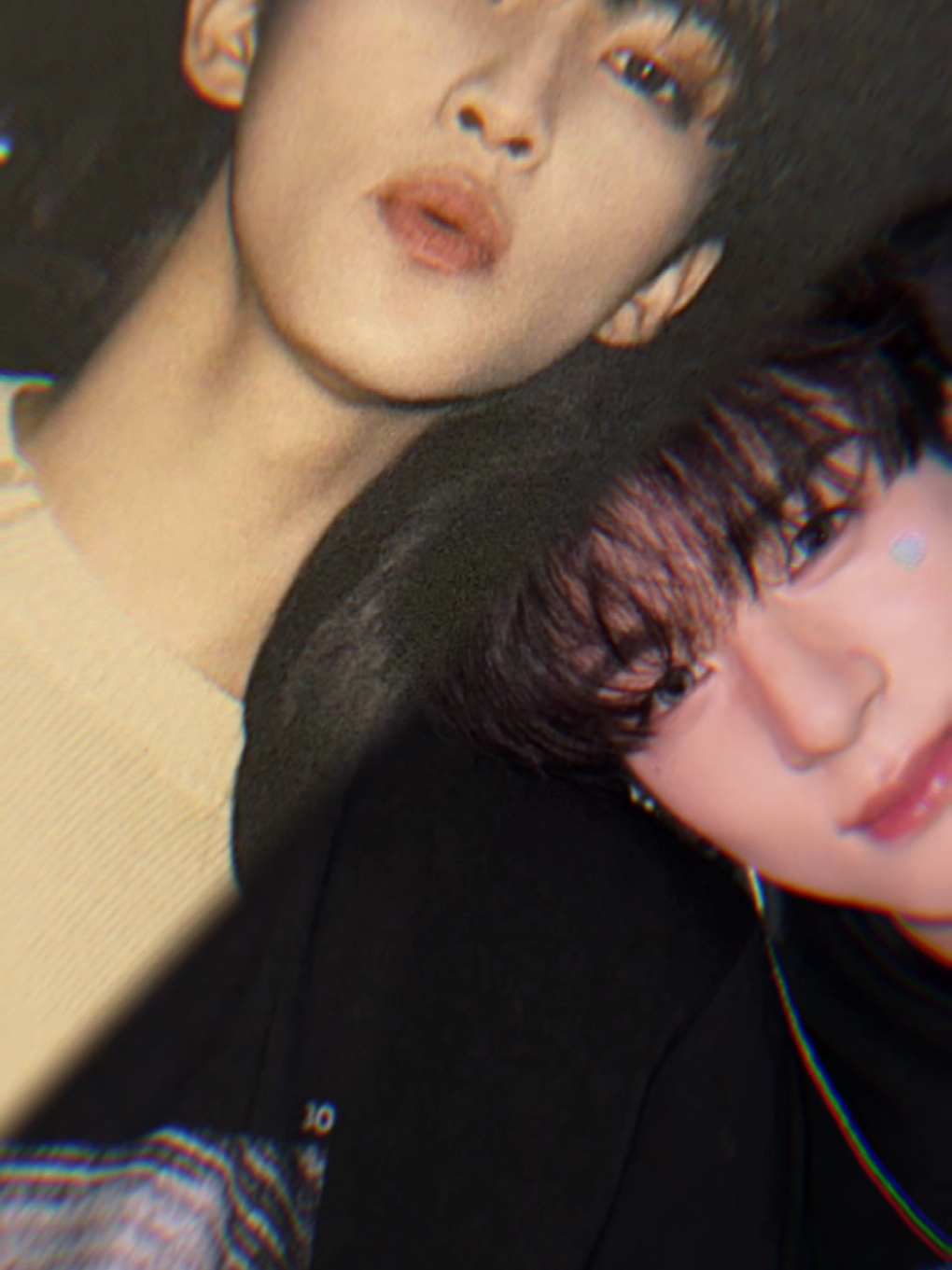 oh jadi iconic posenya gitu ya? okeoke ngerti🫡 eh btw, #markhyuck #nomin atau #jaemjen ya?🤔 #mahaeist #nominist #mark #haechan #jeno #jaemin #markhyuckshipper #nominshipper #nct #fyp