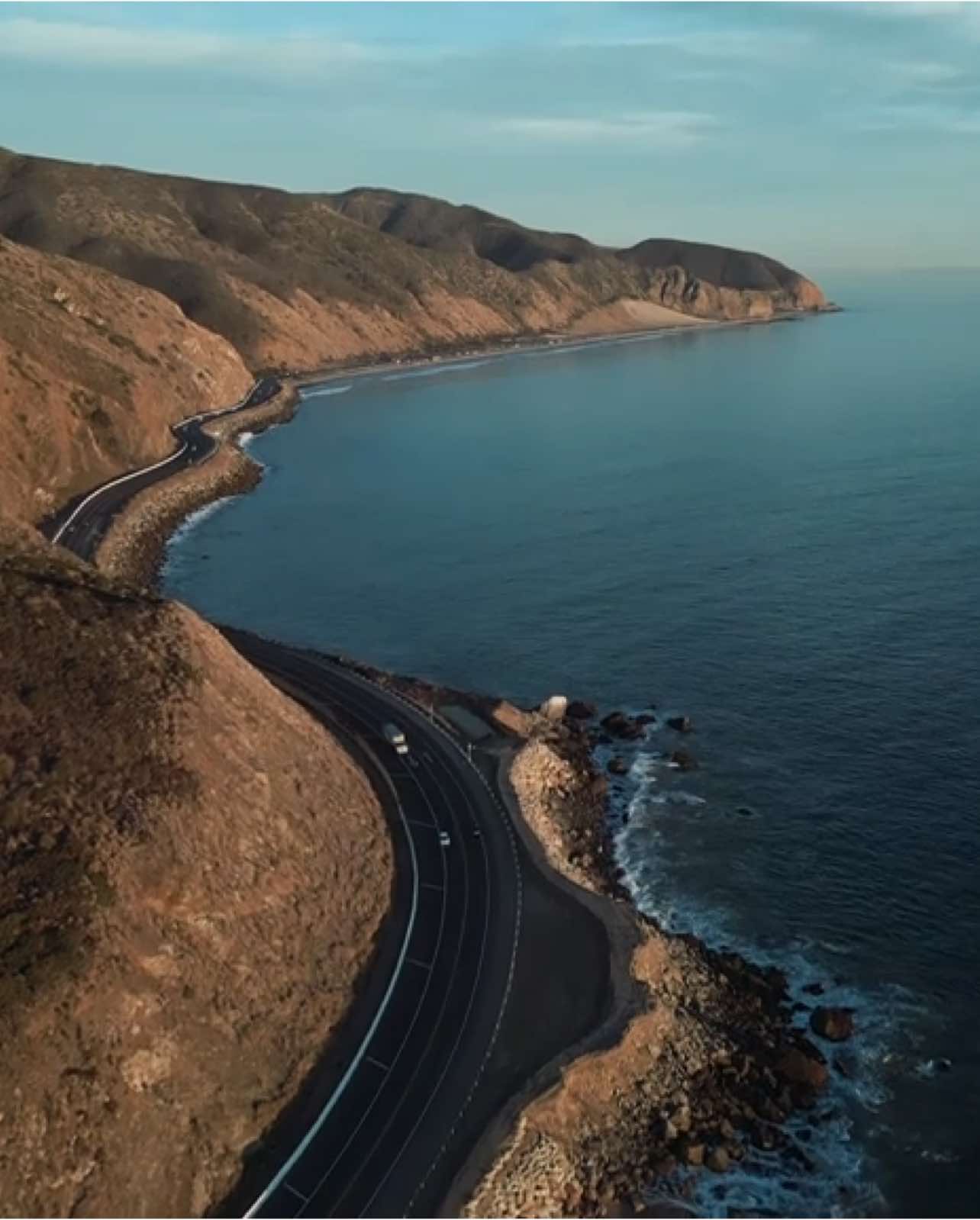 PCH Malibu California #california #pch #malibu #losangeles #cinematic #travel #drone #dji #djimini3pro 