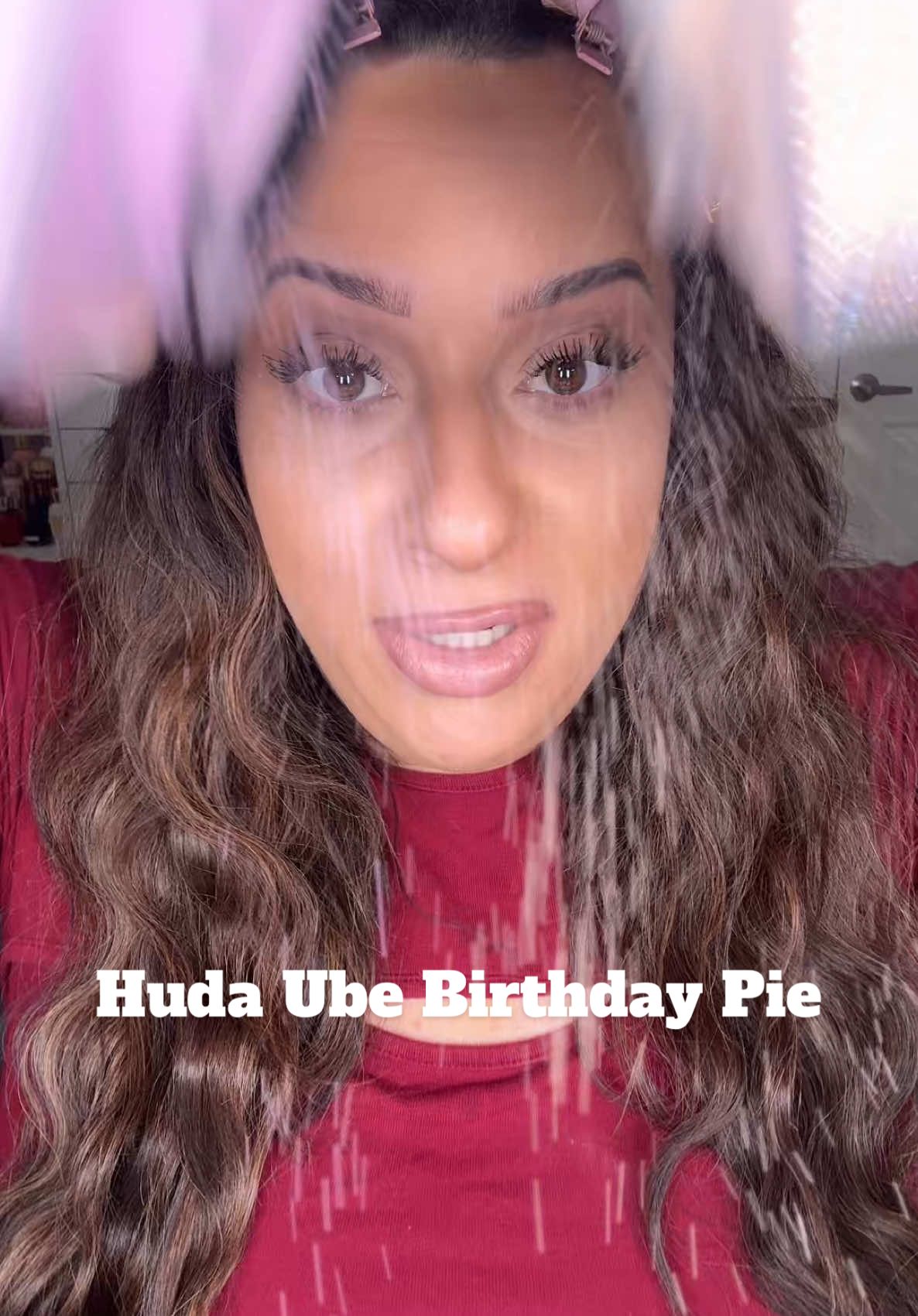 @Huda Beauty let’s make magic #hudabeauty #settingpowder #makeuphack #settingpowderhacks #hudaube #makeuphacks #hudaubebirthdaypie  