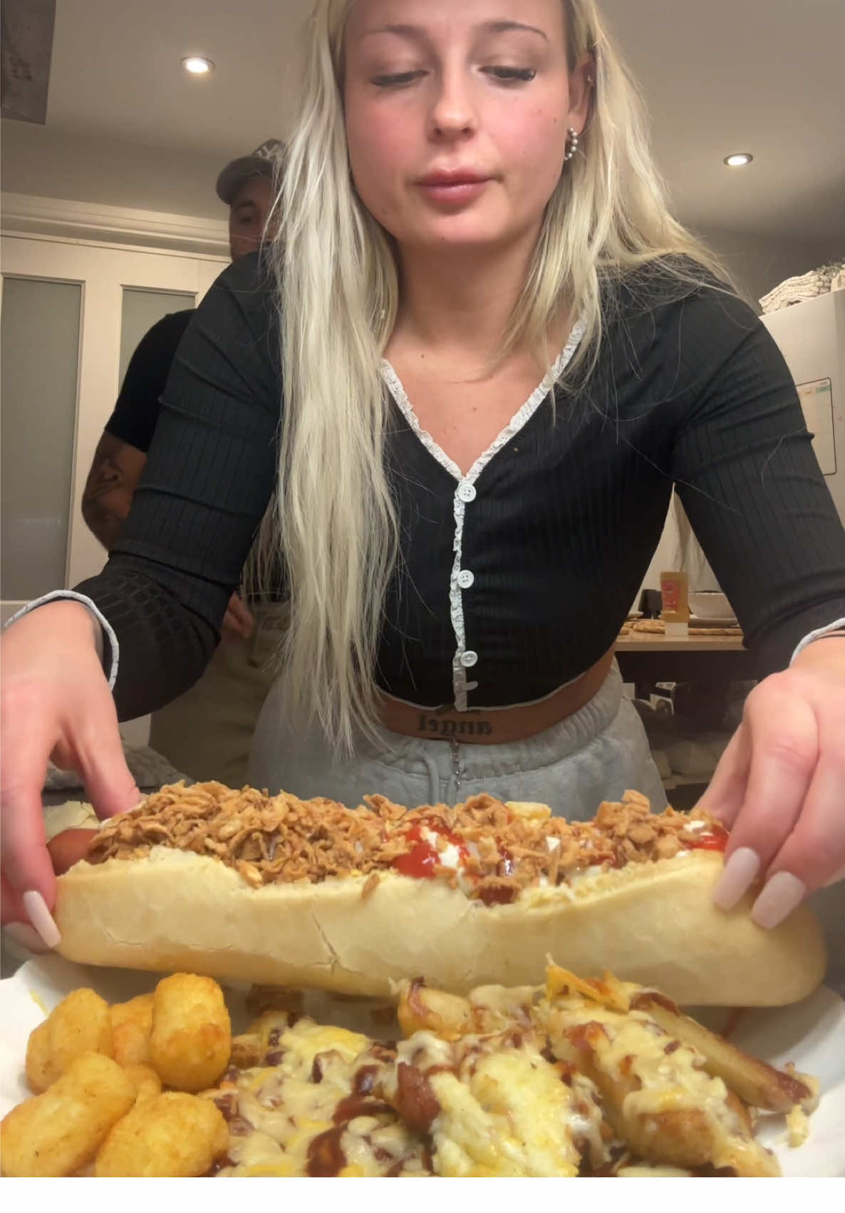 This was lush #fyp #dinner #hotdogs #food #family #dishuo 