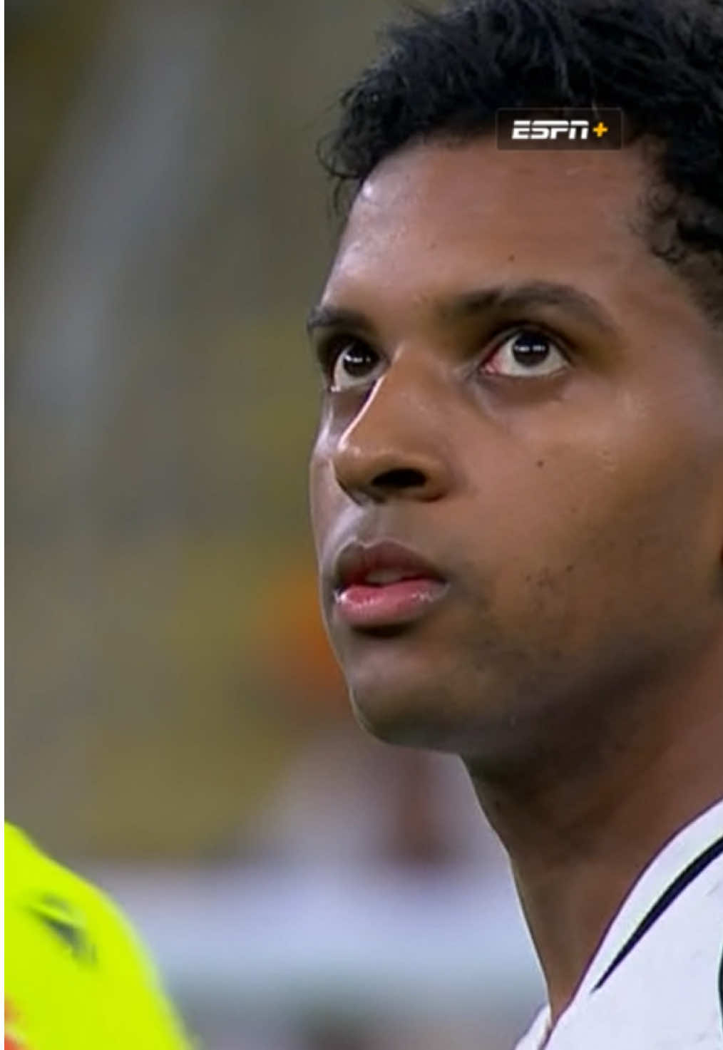 RODRYGO SCORES THE FREE KICK GIVEN UP BY SZCZESNY! INAKI PENA CAN'T KEEP IT OUT! 🚀 