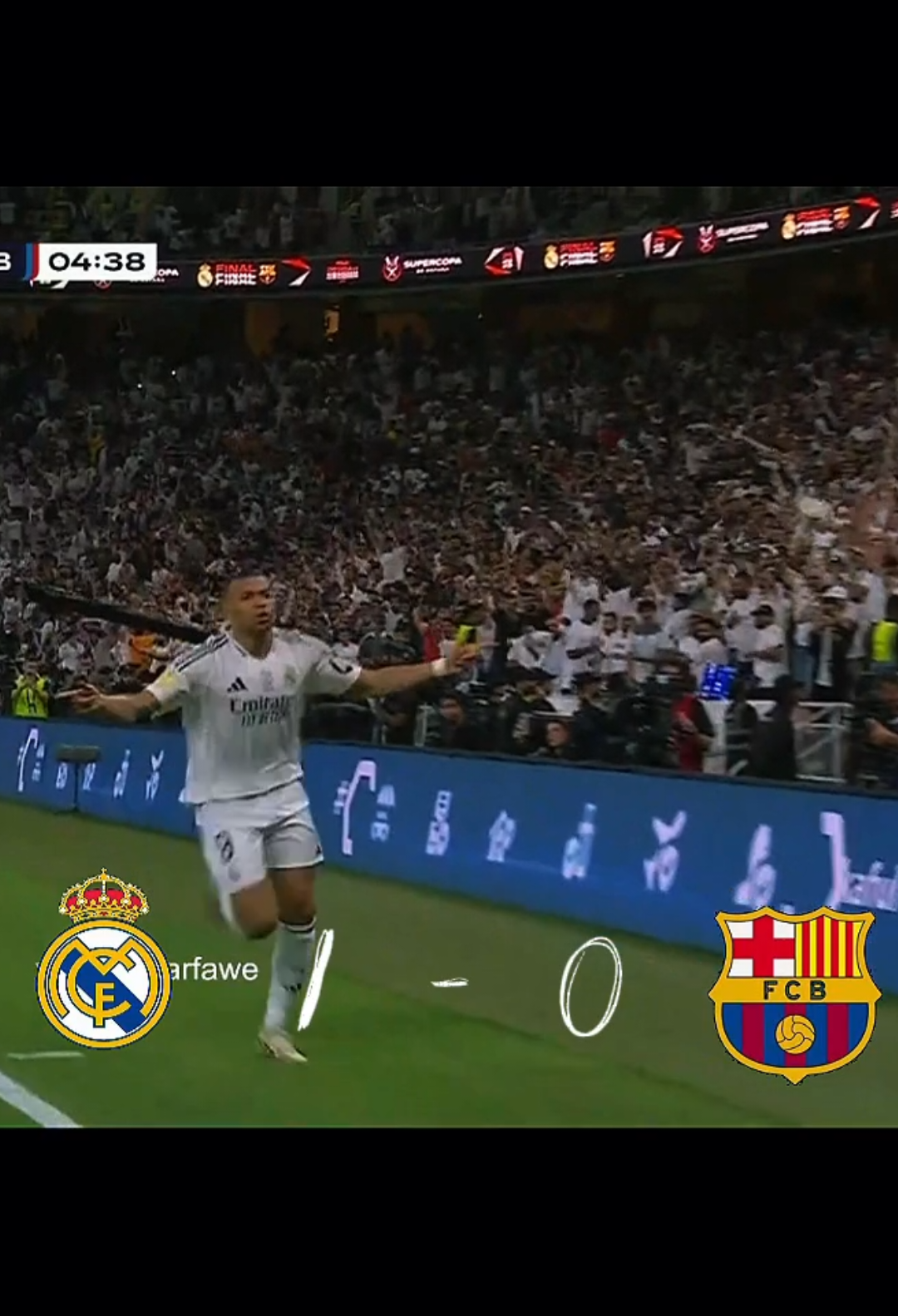 First half 🤯🤯🤯......  .........  ..................  #barcelona #realmadrid #ElClasico #fyp #trending #ريال_مدريد #برشلونة #الكلاسيكو #ملخص #كرة_قدم #football #الشعب_الصيني_ماله_حل😂😂 #تصميم_فيديوهات🎶🎤🎬 