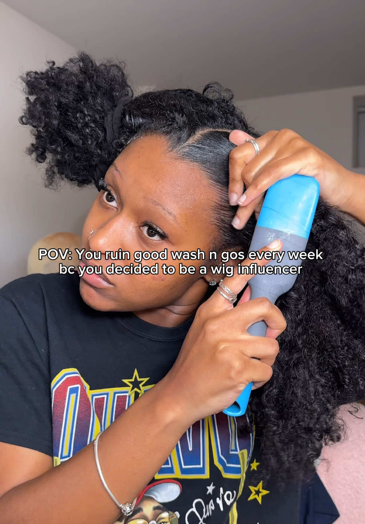 Balancing natural hair content and wig videos is CHALLENGING‼️#naturalhair #wiginfluencer #humor #fyp 