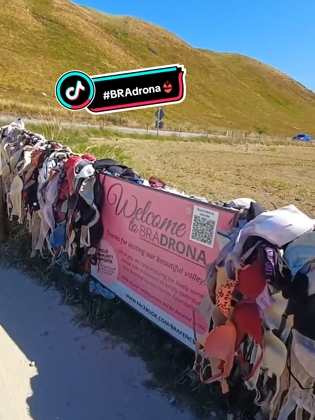 The Cardrona Bra fence is a controversial tourist attractions in Central Otago, in New Zealand.💞 #Bradrona #fypシ゚  #ExploreSouthlandNZ #pinoyinnz🇳🇿🇵🇭 