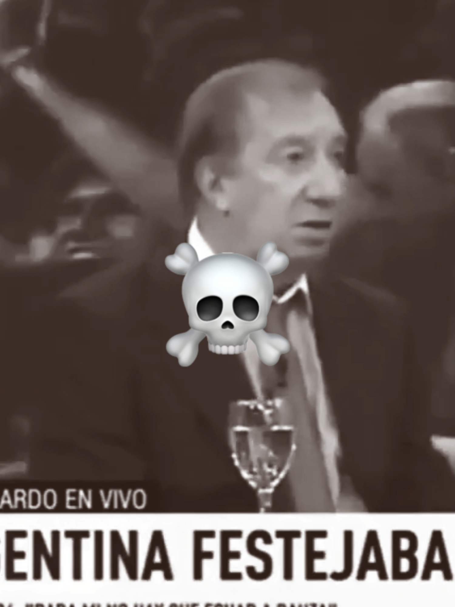 ¡Bilardo y su respuesta legendaria! ⚽💀 #fyp #argentina #messi #futbol⚽️ #bocajuniors #fifa #shorts  Cuando te preguntan si alguien tiene más títulos que vos... y los dejás sin palabras. 🔥 Reviví esta icónica respuesta de Carlos Bilardo, el DT campeón del mundo en 1986. ¡Un genio dentro y fuera de la cancha! ⚽👨‍⚕️ #CallandoBocas #Bilardo #ArgentinaCampeón