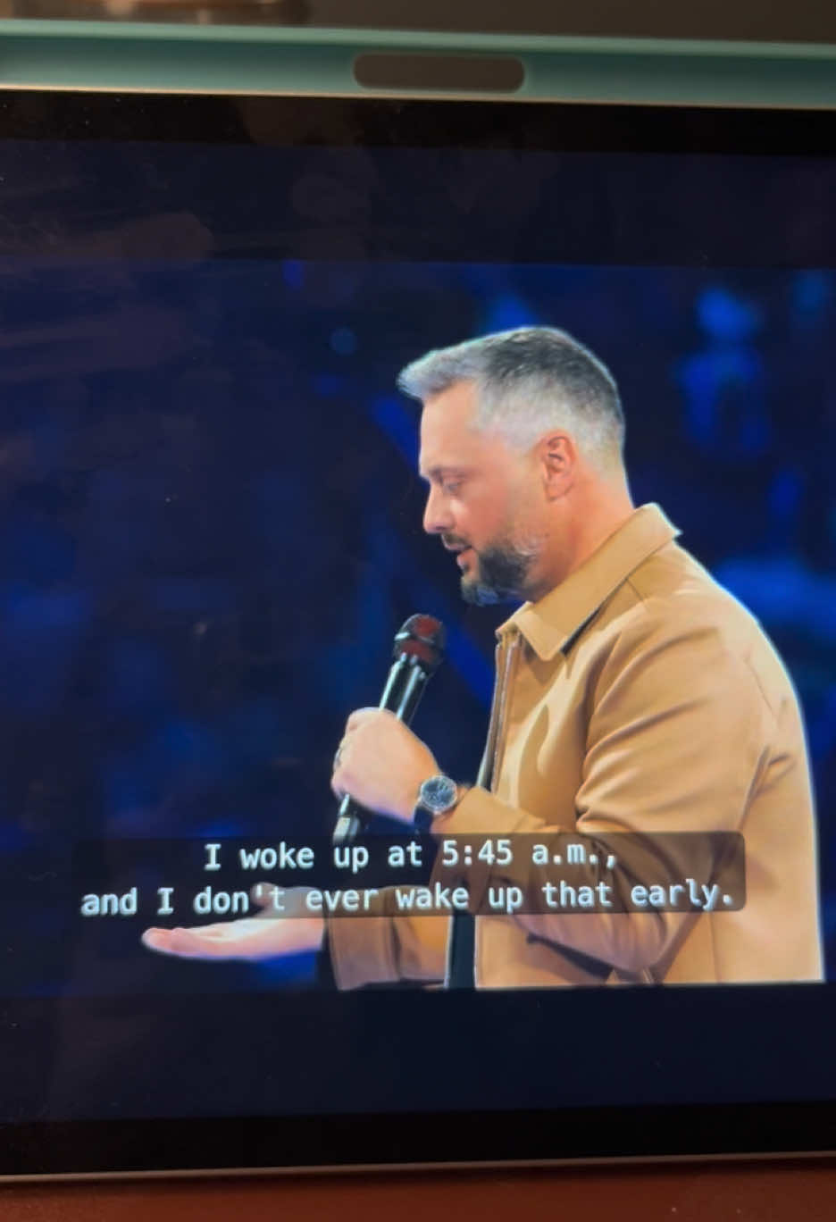 Pardon my laughing. As someone who gets up at 4AM on workout days this is 100% accurate. Went and saw @Nate Bargatze a couple years ago in Dayton and it was a GREAT show. Highly recommend seeing him. #comedy #4amclub #natebargatze #standup #laughteristherapy #laughteristhebestmedicine 