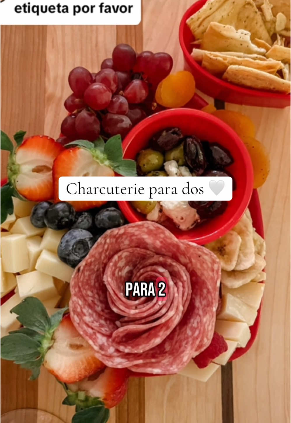 Charcuterie for two #fyp #fypage #yizza #charcuterie #charcuterieboardsoftiktok #charcuteria #tablasdequeso #tiktokpartner #CasaTikTok #latina #latinacreator #onthisday 