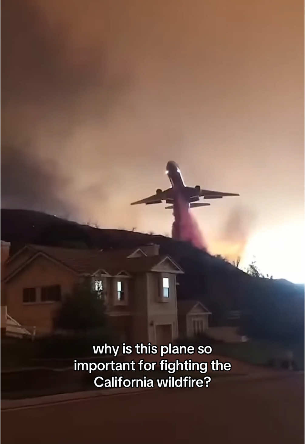 Fire Fighter Planes (DC-10)  #wildfires #firefighter #dc10 #losangeles 