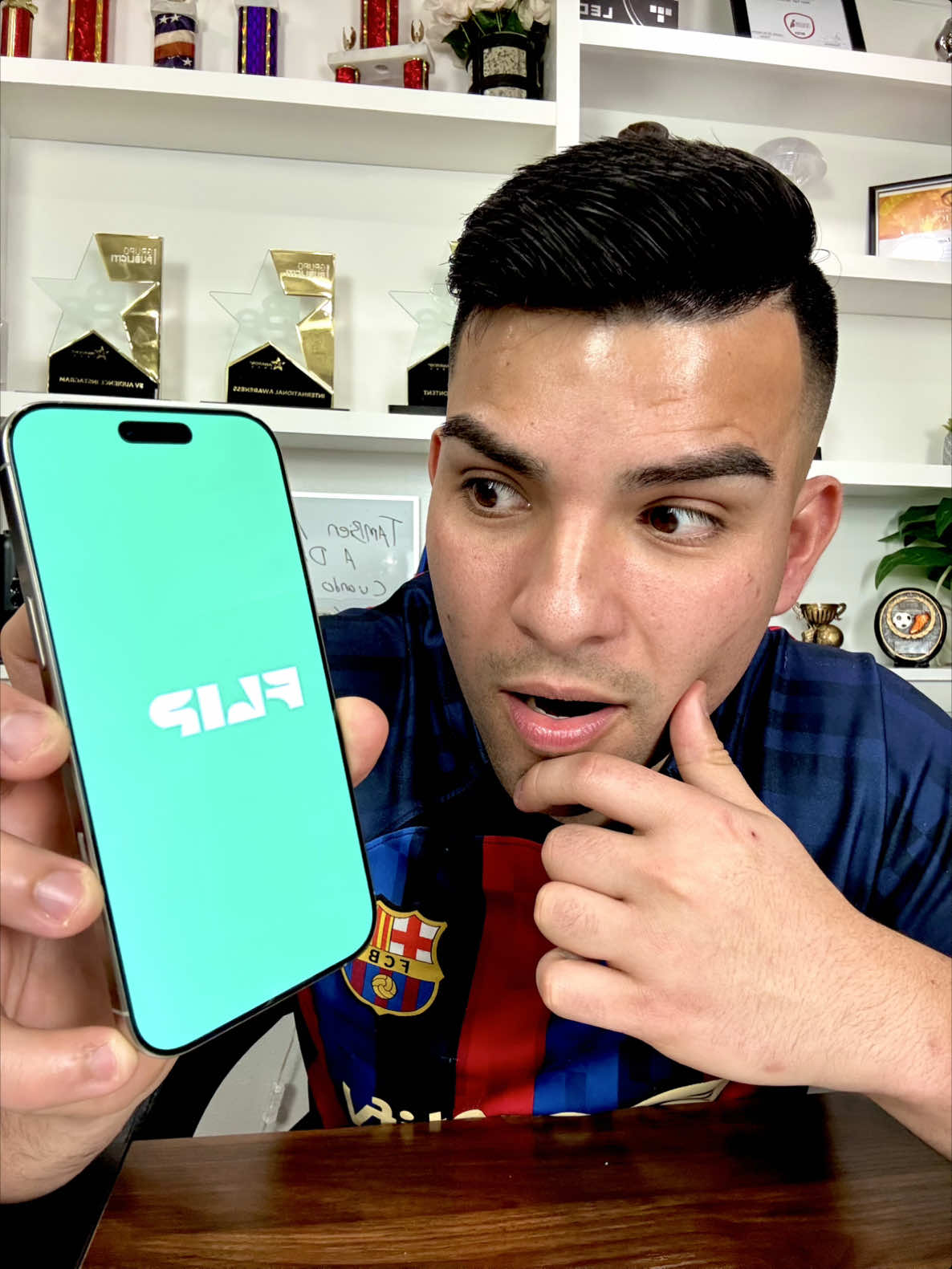 La nueva aplicación más popular del momento llamada Flip! Cinco formas de ganar dinero en Flip #ganadinero #flip #flipapp #tiktoktips #AprendeConTikTok 