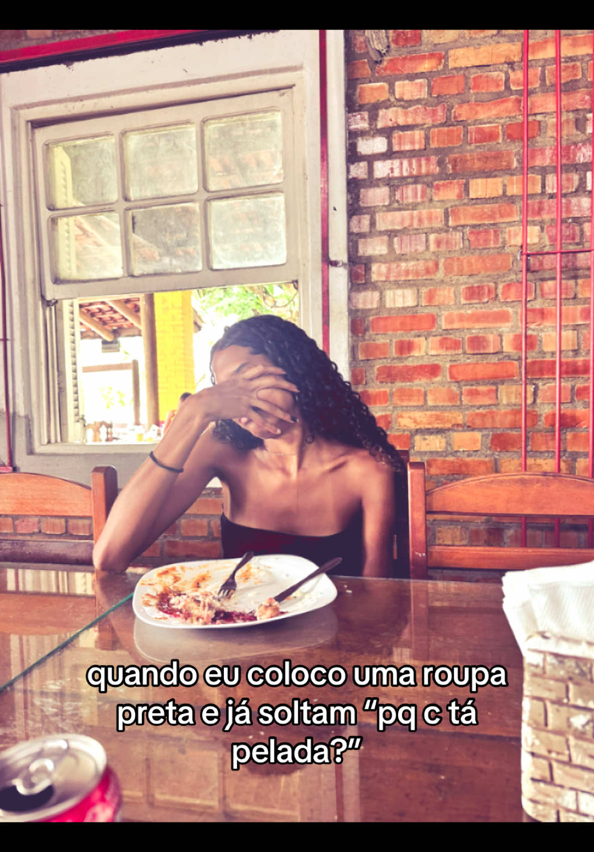 Mó tiração #pretinha #roupa #preto 