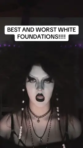 Trust me guys, the first one was absolutely atrocious. I was literally crying in the eighth grade bathroom ##greenscreensticker##tradgoth##goth##batsnest##gothgirl##alternative##fyp##alt##alttiktok##gothtok##gothic##punk##tradgothmakeup##makeup##whitefoundation##gothmakeup##deathrock##deathrocker@Sunset Makeup 