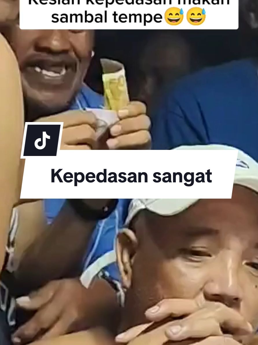 Petua org dulu,cara hilangkan pedas..bungkus muka tu pakai selimut ketat2😝#kontenhiburan 