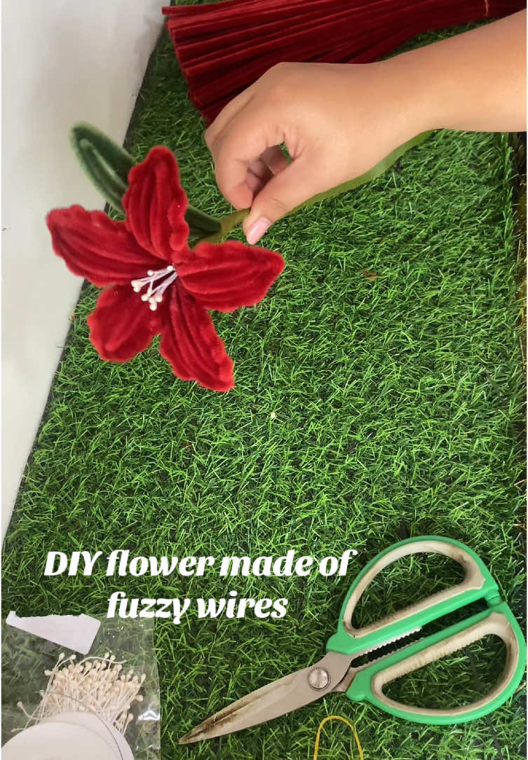 Ganto gawin nyo sa mga fuzzy wires nyo! #fyp #fypage #fuzzywire #fuzzywireflowers #bouquet #diyflower #DIY 
