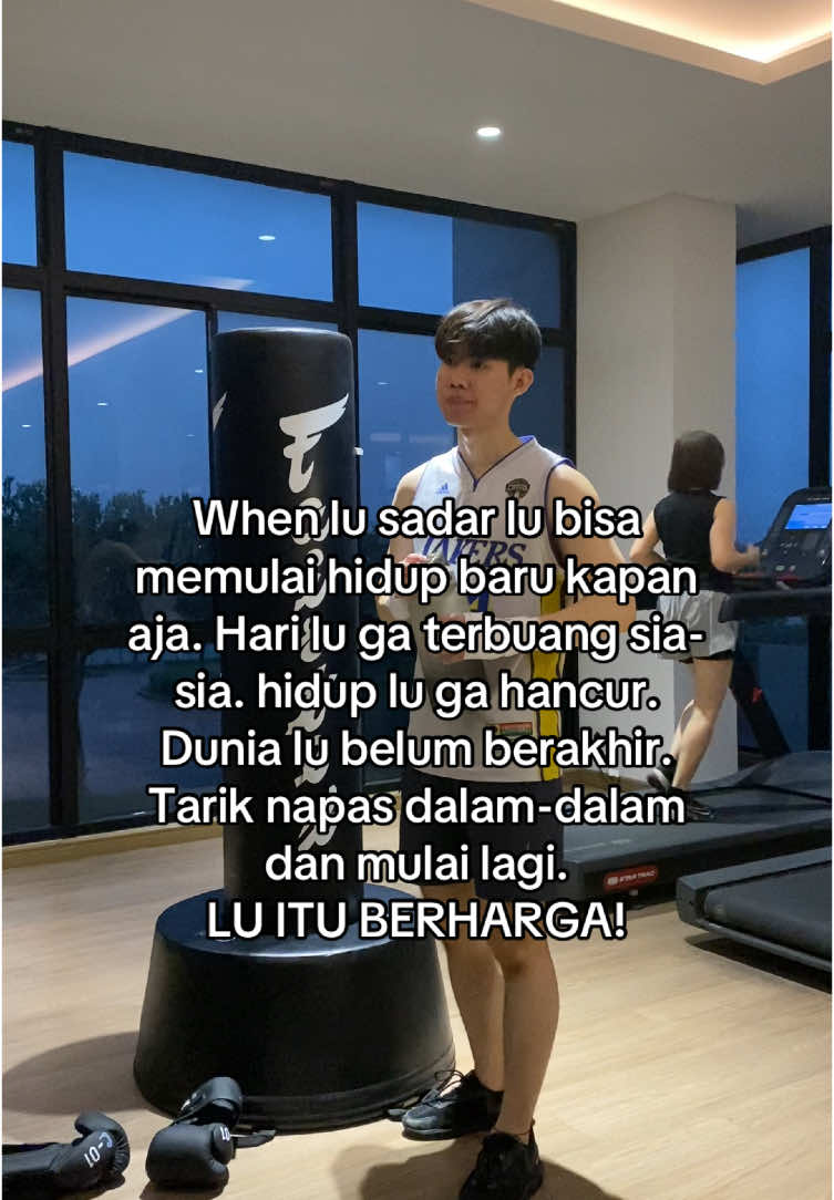 Tuhan bangga bahwa lu ga nyerah saat berada di titik terendah. #fyp #gym #motivation 