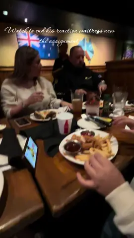 Excuse me 🤣#fyp #foryoupage #eatingprank #brotherinlaw #familydinner #trend #waitress🙌 #whyyoutakingmyplate #funny #forfun #FamilyFun #jokes #reaction #waitressprank #viral #tiktokfood #restaurantprank #outbacksteakhouse #011225 @wandat3 
