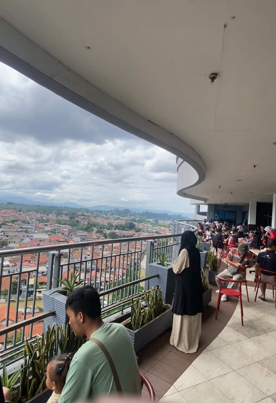 Pemandangan Kota Bogor dari Mall Btm #vibes #bogor #btm 