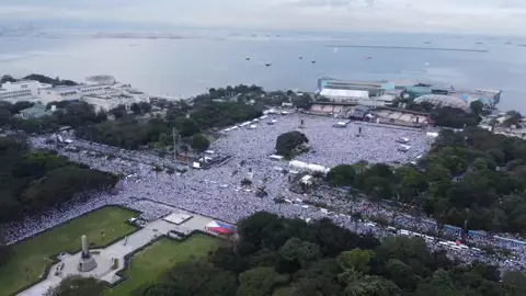 LOOK: As of 11 am, a vast sea of people have gathered at Quirino Grandstand for the Iglesia Ni Cristo's 'National Rally for Peace' on Monday, January 13, 2025. 