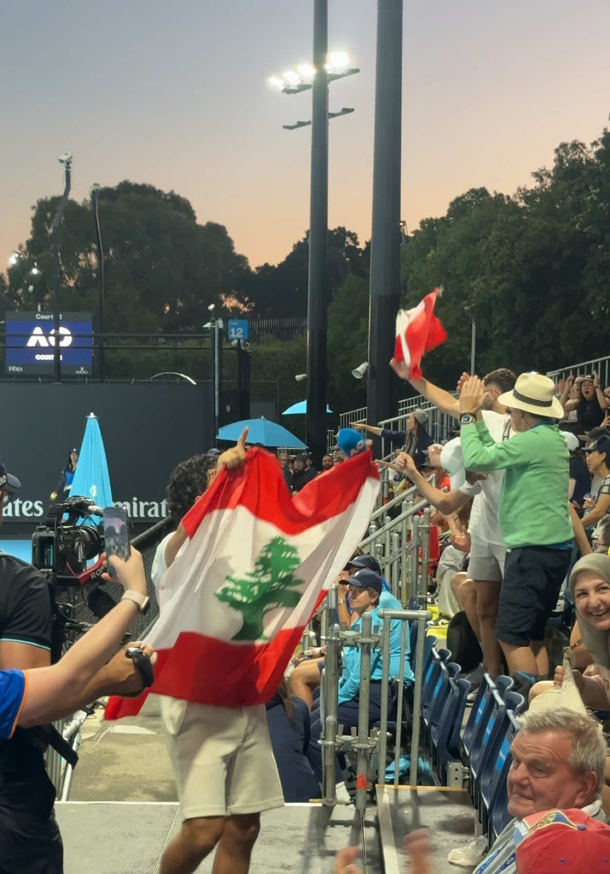 AUSTRALIAN OPEN: DAY 1 🎾  This day was a core memory for me; was able to bring my parents and Sarah’s parents to their first tennis match, had the first Blue Zone episode air live on the @australianopen and got to witness history and interview @hadyhabib who took the win for Lebanon! 🇱🇧  #australianopen #tennis #hadyhabib #australia #lebanon #grwm 