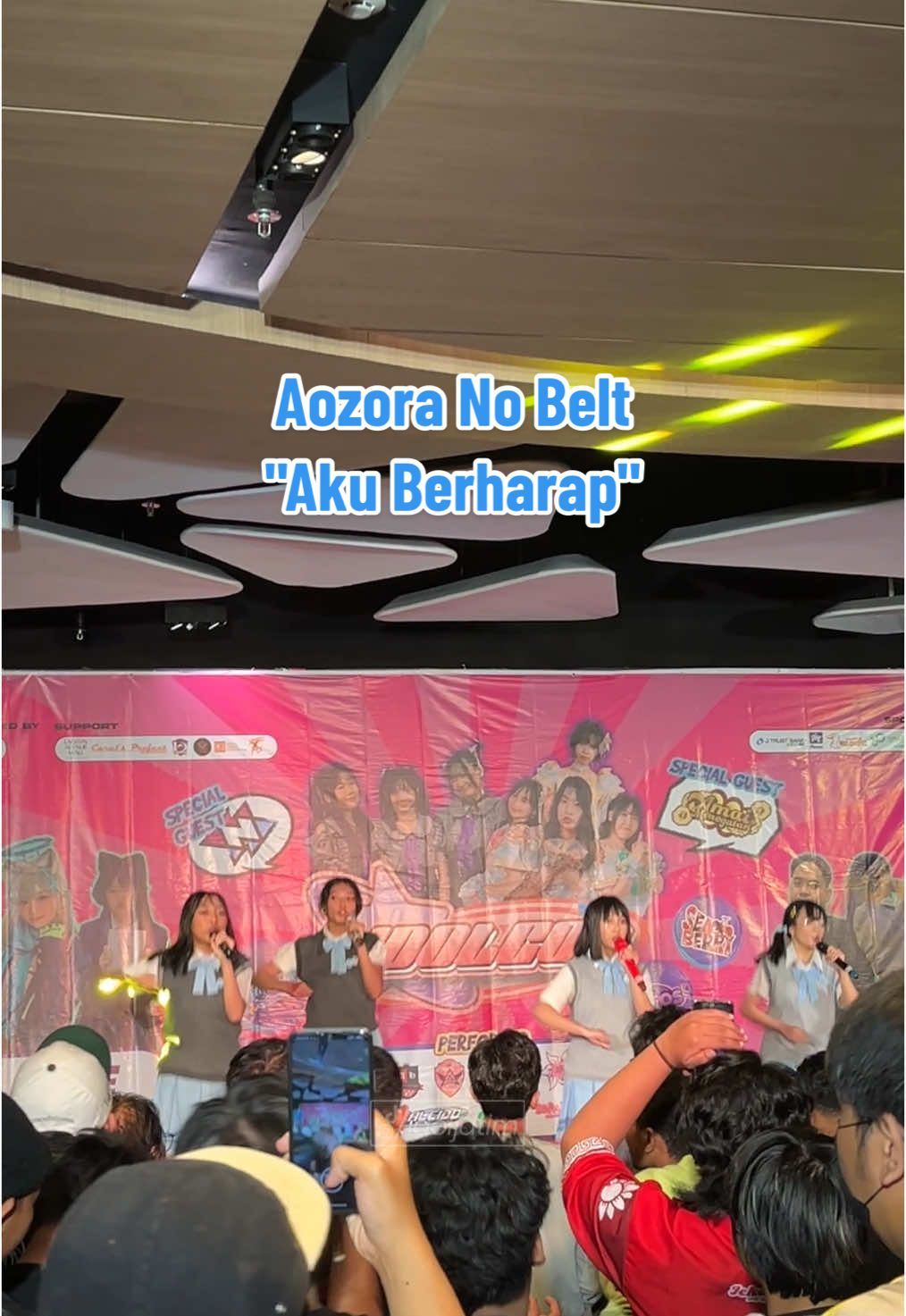 [FANCAM] @Aozora no Belt - Aku Berharap Full Chant AT IDOLCON 2025 #idoljatim #chikaidol #japanmatesuri #idolsurabaya #idolmalang #dancecover #twentynineteens #akuberharap #aozoranobelt #chantmix #jinsofaiyafaibowaipa 