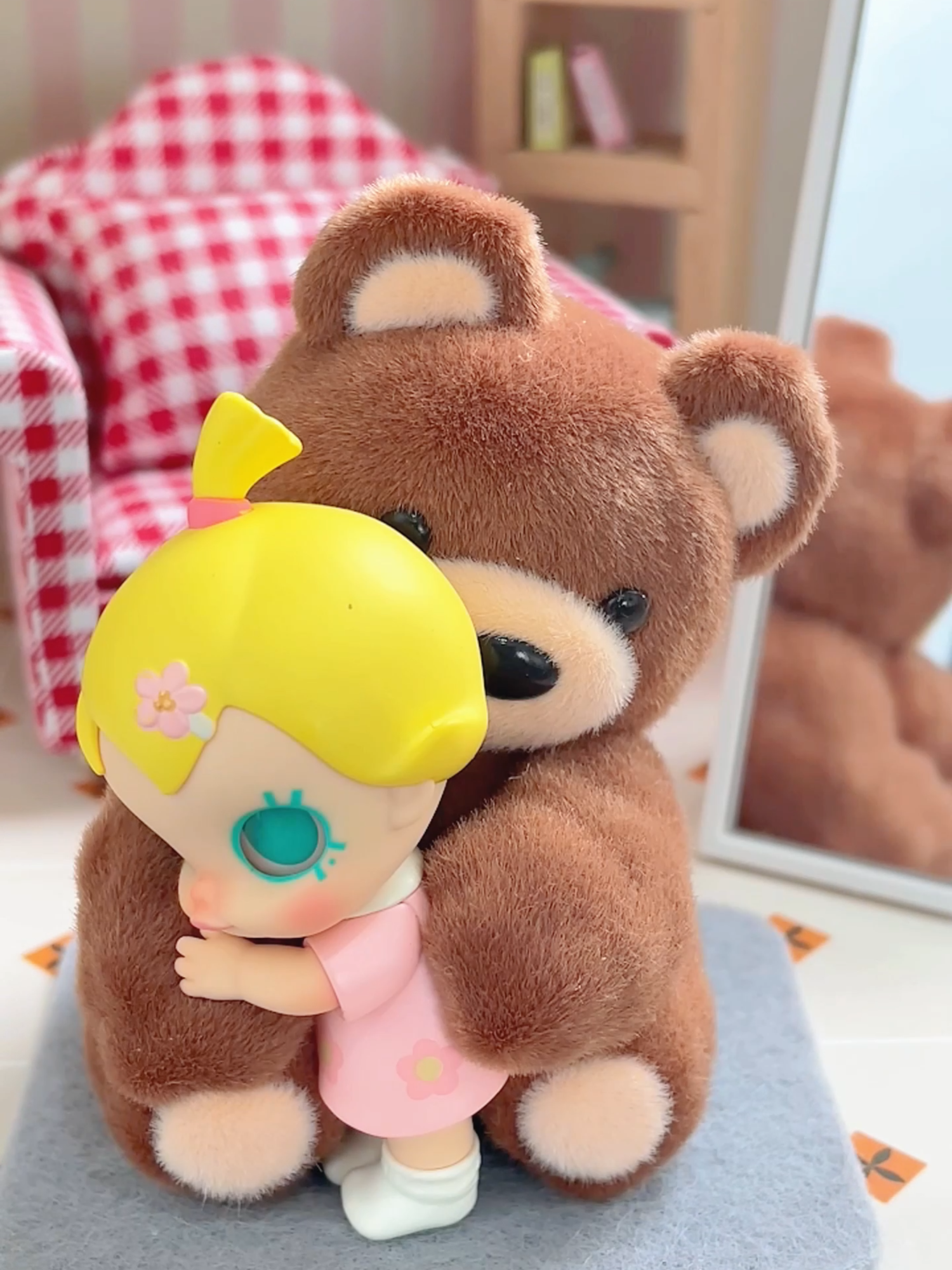 Baby Molly’s journey continues! 🌈Let’s uncover the magic of hugs and share the love. Who’s that one special person you’d love to hug today? 🤗💕  𝐁𝐚𝐛𝐲 𝐌𝐨𝐥𝐥𝐲 𝐌𝐲 𝐇𝐮𝐠𝐠𝐚𝐛𝐥𝐞 𝐃𝐢𝐬𝐜𝐨𝐯𝐞𝐫𝐲 𝐒𝐞𝐫𝐢𝐞𝐬 𝐅𝐢𝐠𝐮𝐫𝐞𝐬 ⏰𝐑𝐞𝐥𝐞𝐚𝐬𝐞 𝐝𝐚𝐭𝐞: 𝟐𝟎𝟐𝟓/𝟏/𝟏𝟕#popmart #babymolly#arttoys #blindbox