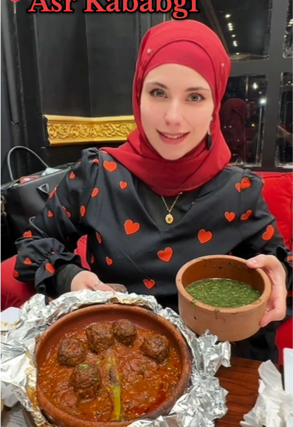 First time trying Egyptian food at the iconic Asr Kababgi in Cairo! 🍴✨ From molokheya to kofta, every dish was a flavor bomb! 😍 Which one would you try first? 👇 #EgyptianFood #CairoEats #FoodieAdventures #traveltiktok #egypt #Foodie #halalfoodie 