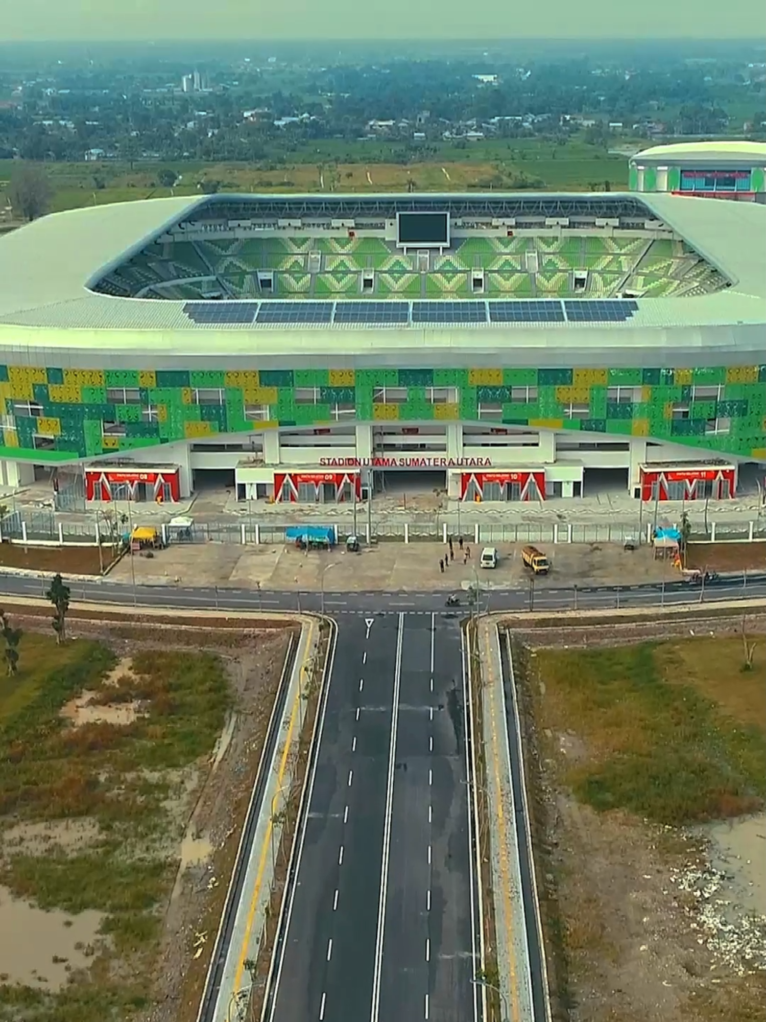 stadion utama sumut, bukan stadion wolfsburg #drone #stadion #stadionutamasumut #stadionsumut  #stadionsumaterautara #stadionutamasumaterautara  #stadionpon #ponacehsumut2024 #pon #sumut  #stadionponsumut