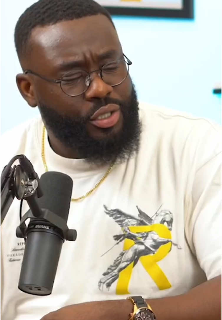 “I See How REM Acts With His Cats, It’s Ridiculous”🤦‍♂️🤣#shxtsngigs #shxtsngigsclips 