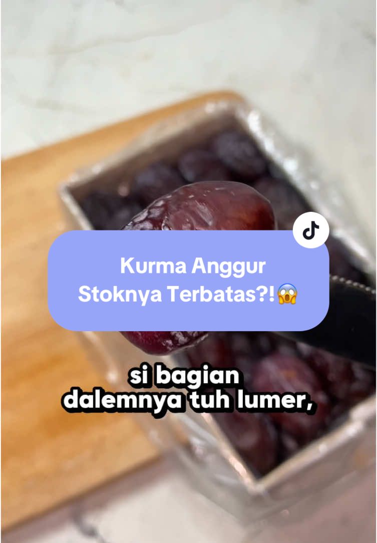 🚨KURMA ANGGUR STOK TERBATAS🚨 mana nih yang nyari-nyari kurma anggur? bentar lagi ramadan, biasanya kurma bam anggur ini stok yang paling cepet abis nih, guys. jadi buruan checkout sekarang!😱 #kurmabam #kurmaanggur #kurma #kurmamurah #kurmabamanggur #dates #ramadan2025 #Ramadan #alkahfistr #CapCut 